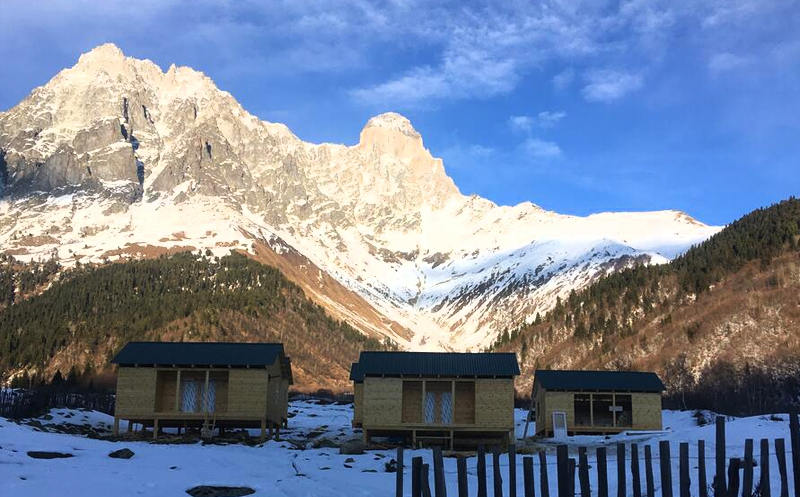 hotel-ushba